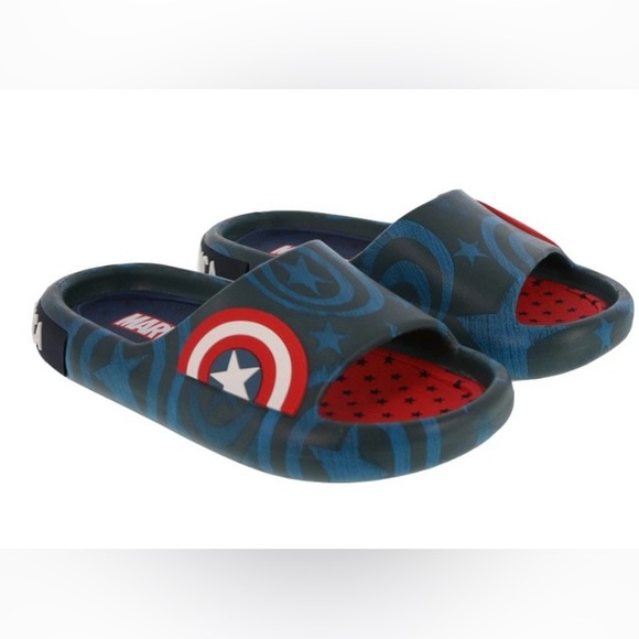 NWT Marvel Captain America Kids Slide Sandals - Size 3 - Picture 1 of 3
